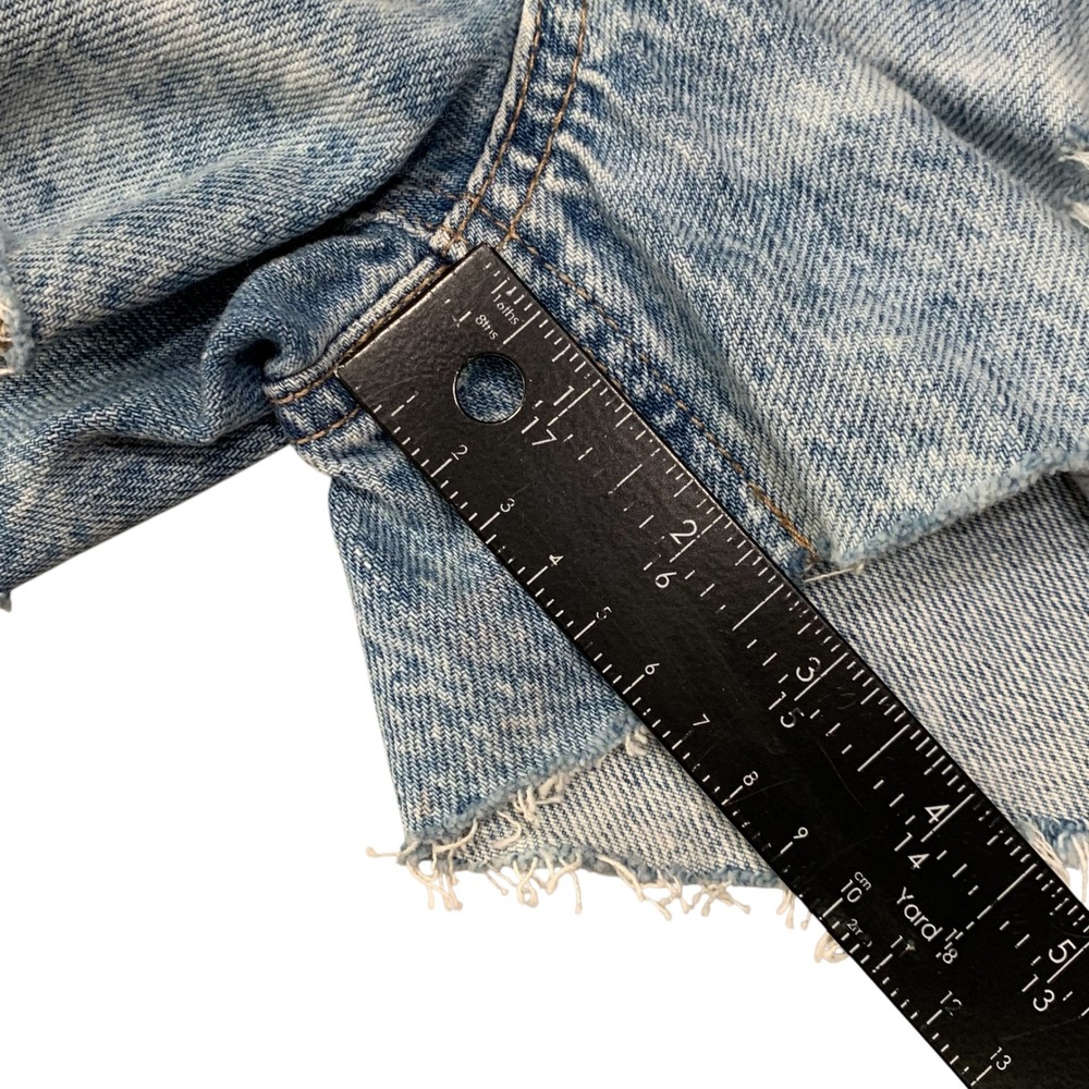 American Eagle Tomgirl Distressed Denim Shorts Light Wash High Rise 2 26W NEW - Picture 11 of 12